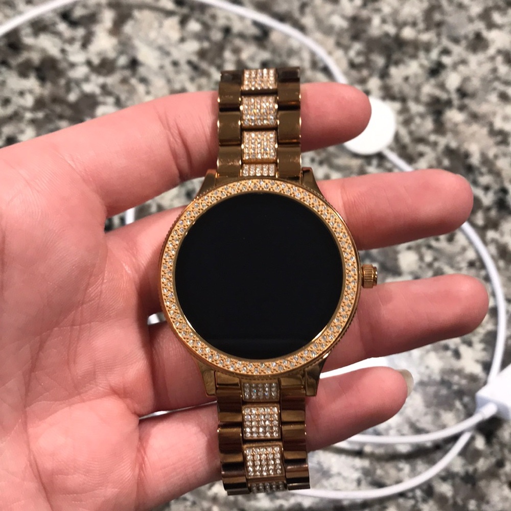 Rose Gold Fossil HQ Smart Watch